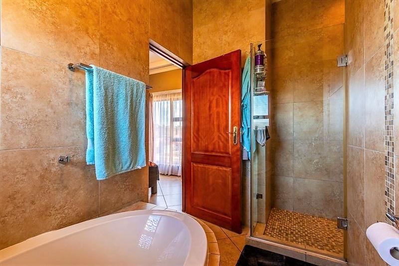 2 Bedroom Property for Sale in Ravenswood Gauteng