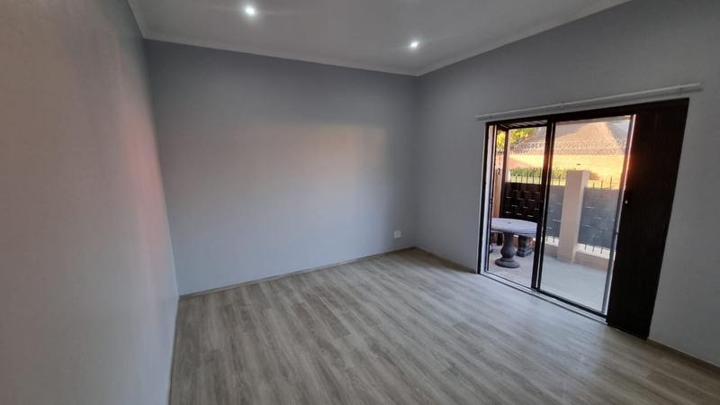 1 Bedroom Property for Sale in Selection Park Gauteng