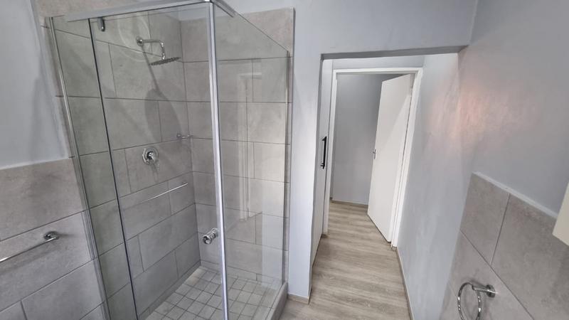 1 Bedroom Property for Sale in Selection Park Gauteng