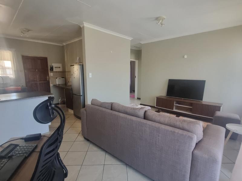 To Let 2 Bedroom Property for Rent in Mooikloof Ridge Gauteng