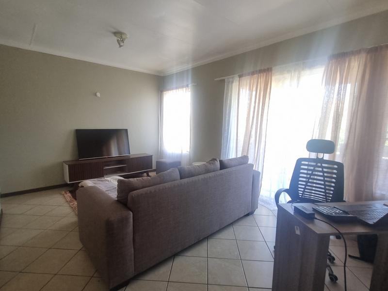 To Let 2 Bedroom Property for Rent in Mooikloof Ridge Gauteng