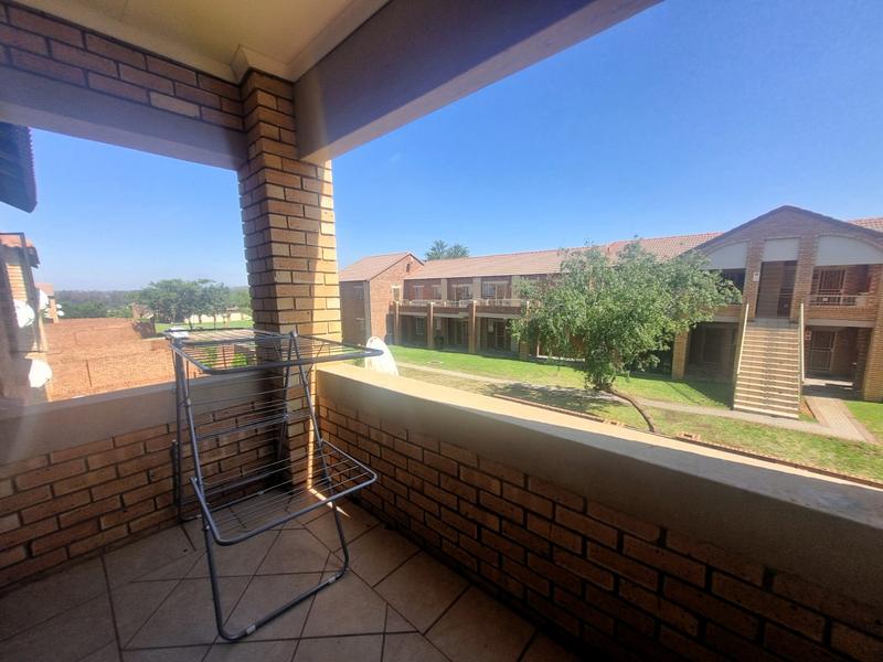 To Let 2 Bedroom Property for Rent in Mooikloof Ridge Gauteng