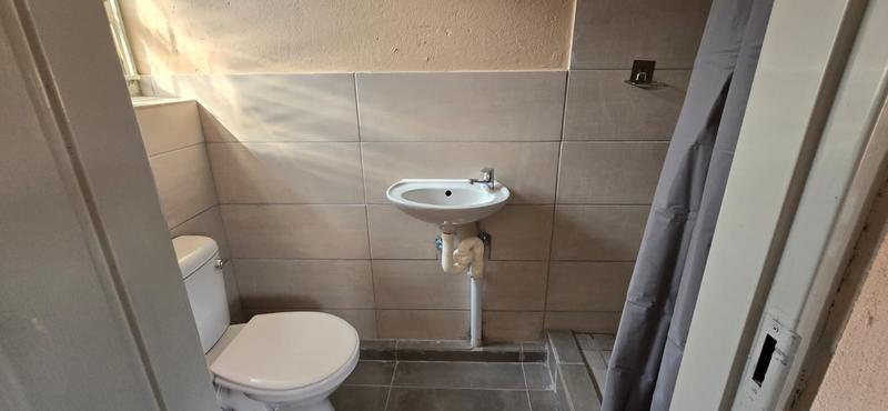 To Let 1 Bedroom Property for Rent in Tembisa Gauteng