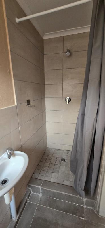 To Let 1 Bedroom Property for Rent in Tembisa Gauteng