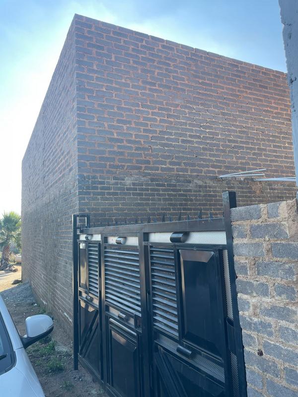 14 Bedroom Property for Sale in Kaalfontein Gauteng