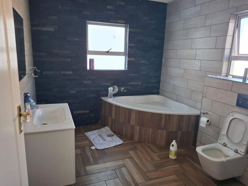 To Let 3 Bedroom Property for Rent in Vanderbijlpark Gauteng