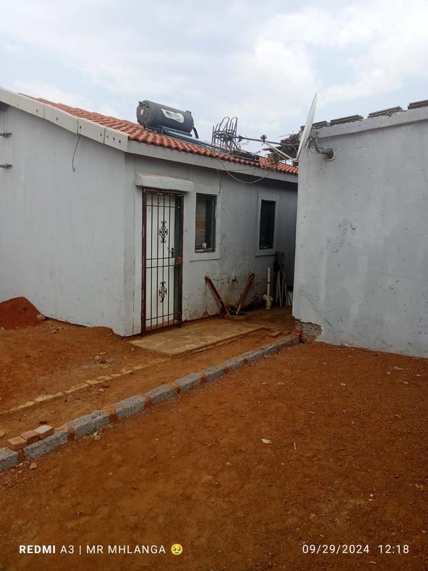2 Bedroom Property for Sale in Palm Ridge Gauteng