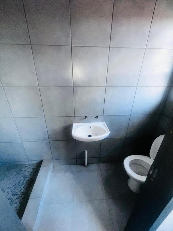 To Let 1 Bedroom Property for Rent in Zakariyya Park Gauteng