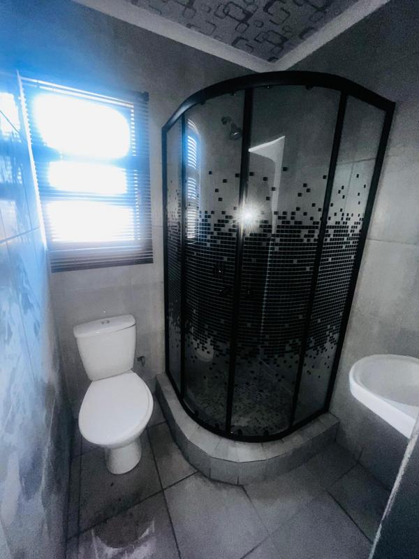 To Let 1 Bedroom Property for Rent in Zakariyya Park Gauteng