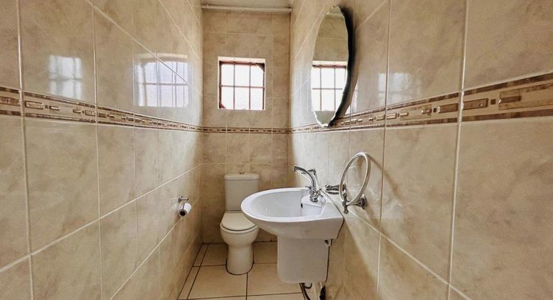 3 Bedroom Property for Sale in Pretoria North Gauteng
