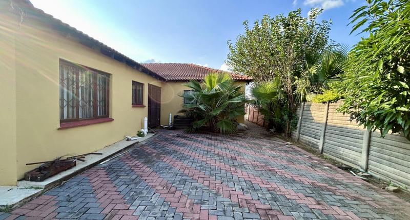 4 Bedroom Property for Sale in Pretoria North Gauteng