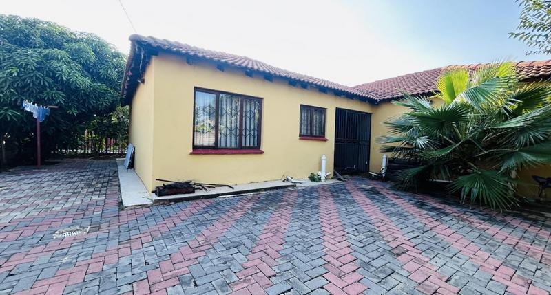 4 Bedroom Property for Sale in Pretoria North Gauteng