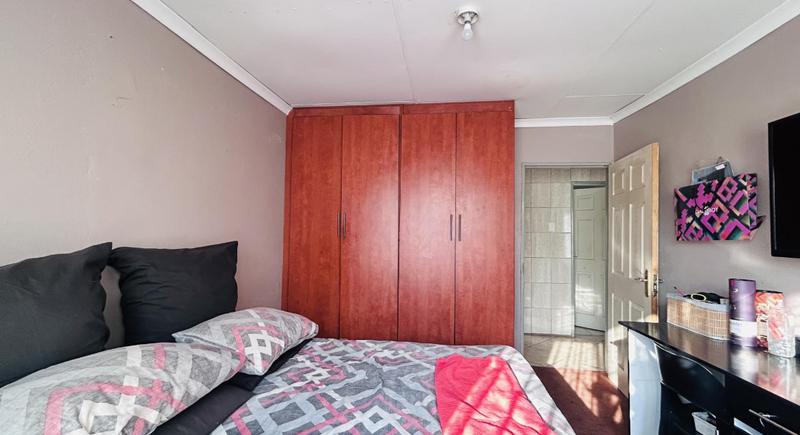 4 Bedroom Property for Sale in Pretoria North Gauteng