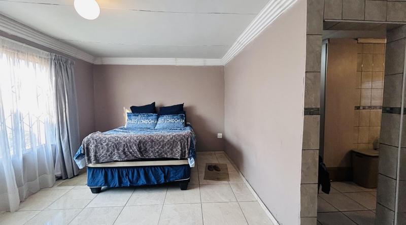 4 Bedroom Property for Sale in Pretoria North Gauteng