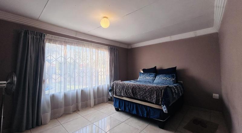 4 Bedroom Property for Sale in Pretoria North Gauteng