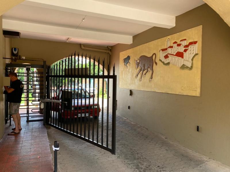 1 Bedroom Property for Sale in Albertville Gauteng
