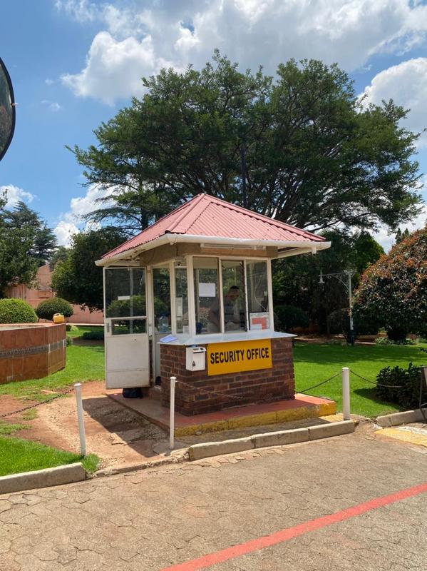 1 Bedroom Property for Sale in Albertville Gauteng