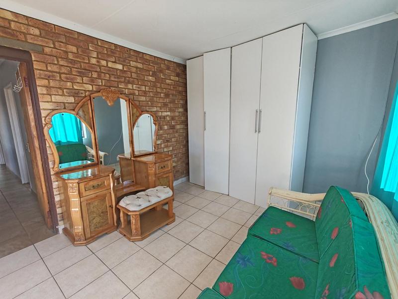 4 Bedroom Property for Sale in Misty Bay Gauteng