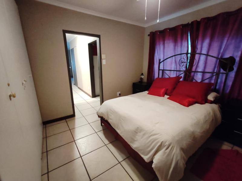 4 Bedroom Property for Sale in Misty Bay Gauteng