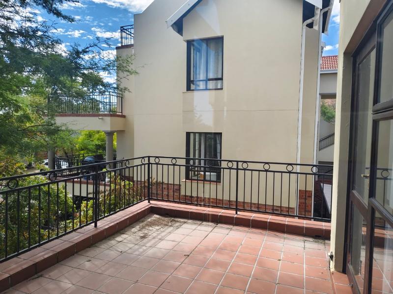 To Let 2 Bedroom Property for Rent in Bryanston Gauteng
