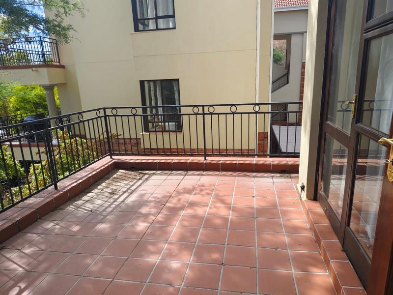 To Let 2 Bedroom Property for Rent in Bryanston Gauteng