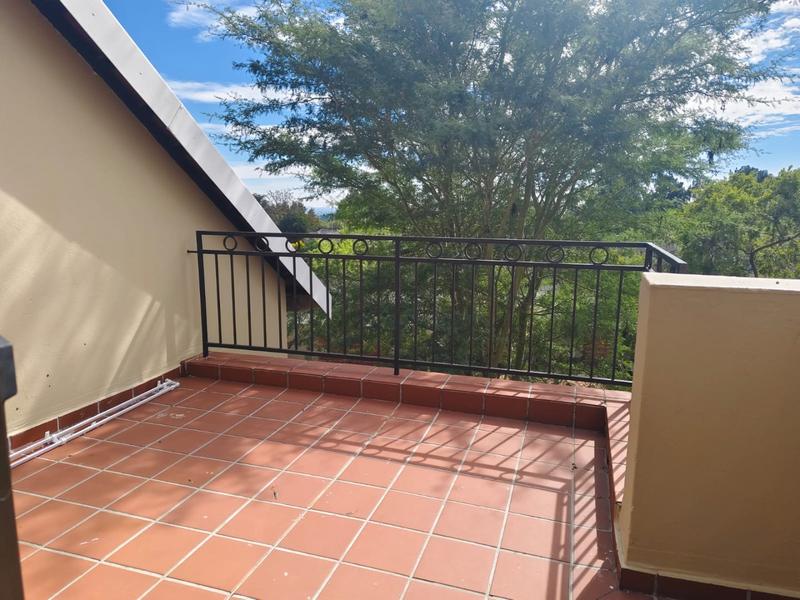 To Let 2 Bedroom Property for Rent in Bryanston Gauteng