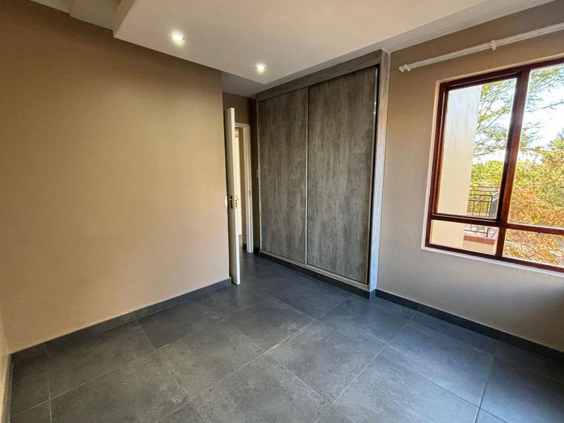 To Let 2 Bedroom Property for Rent in Bryanston Gauteng
