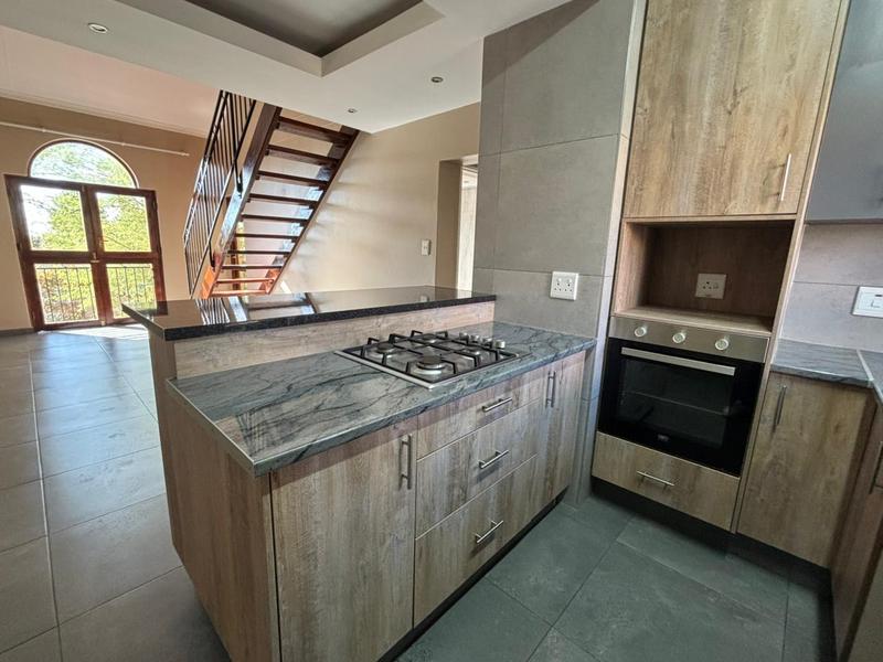 To Let 2 Bedroom Property for Rent in Bryanston Gauteng