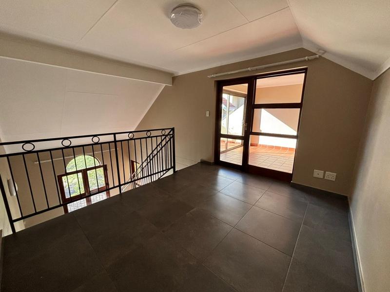 To Let 2 Bedroom Property for Rent in Bryanston Gauteng