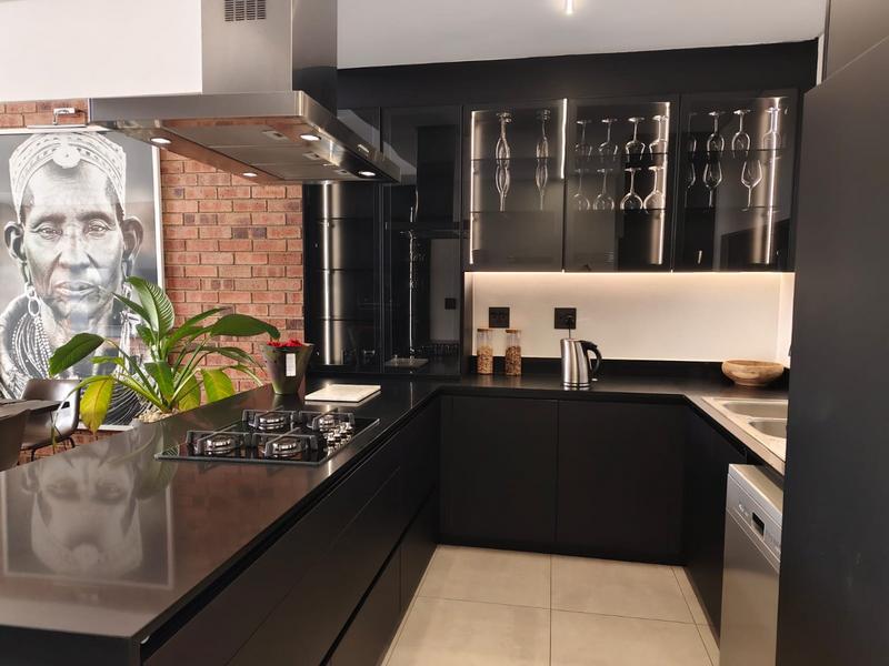 To Let 2 Bedroom Property for Rent in Broadacres Gauteng
