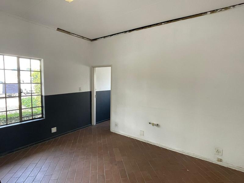 Commercial Property for Sale in Hennopspark Gauteng