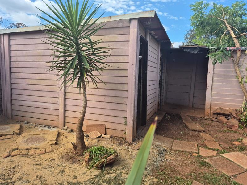 3 Bedroom Property for Sale in Lenasia South Gauteng