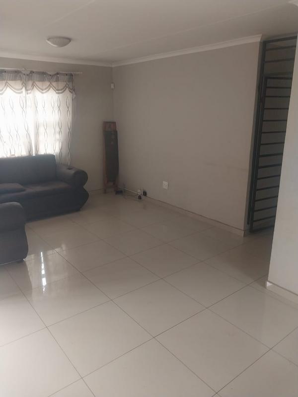 3 Bedroom Property for Sale in Delmore Park Gauteng