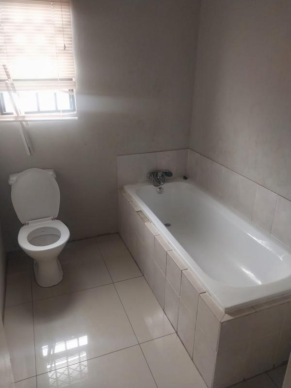 3 Bedroom Property for Sale in Delmore Park Gauteng