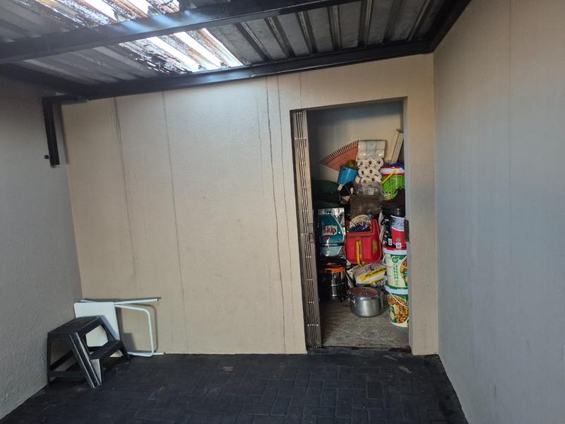 3 Bedroom Property for Sale in Windmill Park Gauteng