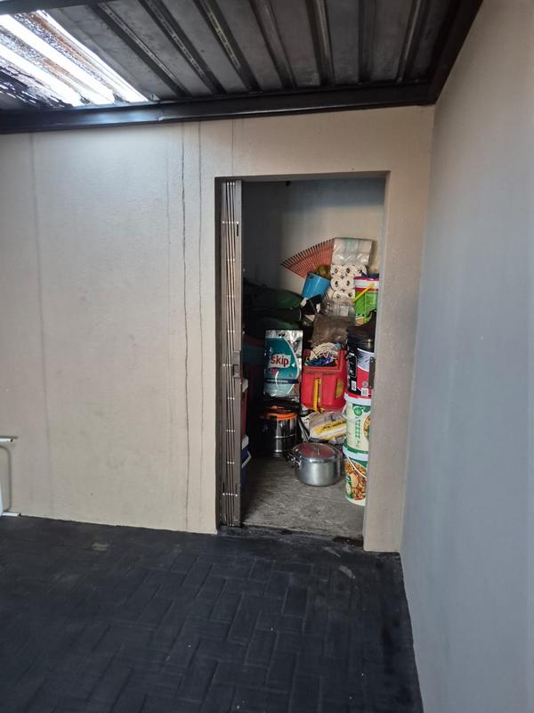 3 Bedroom Property for Sale in Windmill Park Gauteng
