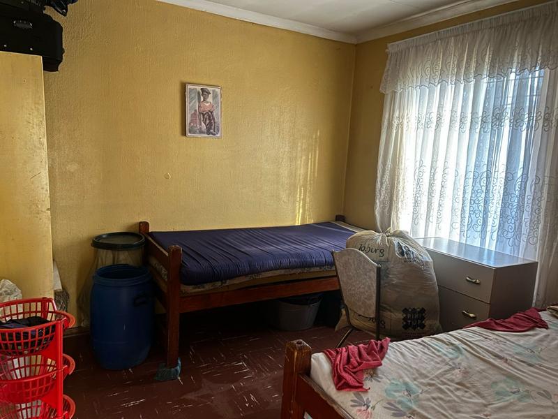 2 Bedroom Property for Sale in Emdeni Gauteng