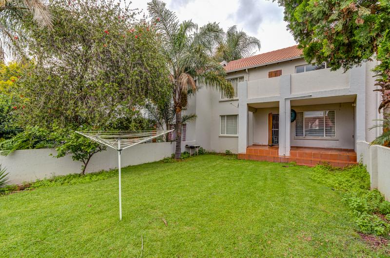 2 Bedroom Property for Sale in Glen Marais Gauteng
