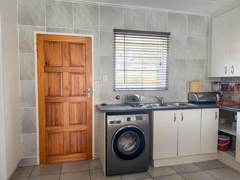 3 Bedroom Property for Sale in Wilgeheuwel Gauteng