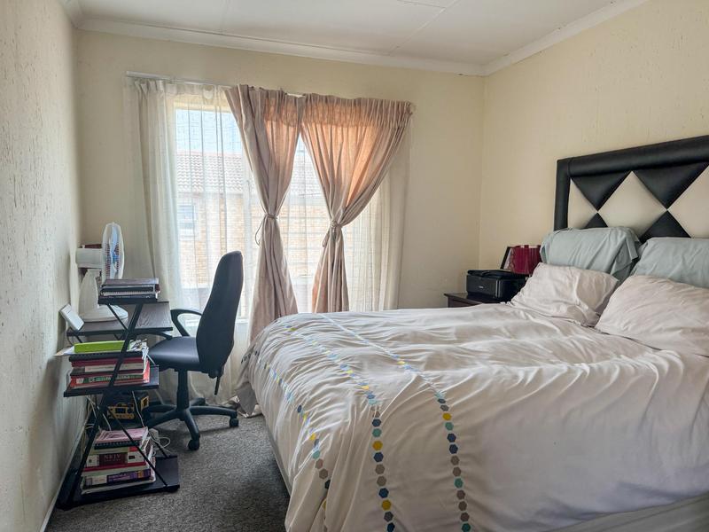 3 Bedroom Property for Sale in Wilgeheuwel Gauteng