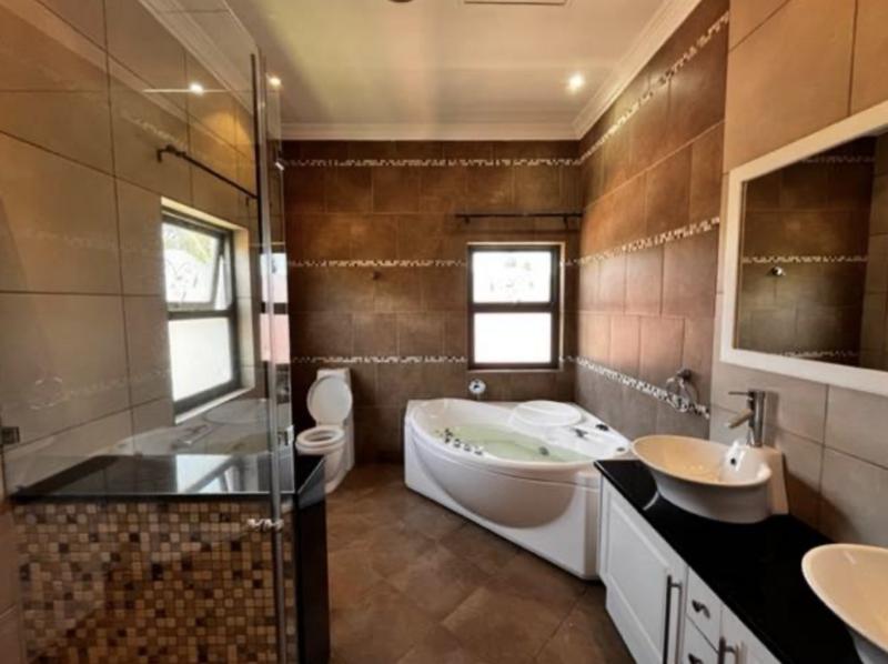 To Let 5 Bedroom Property for Rent in Brooklyn Gauteng