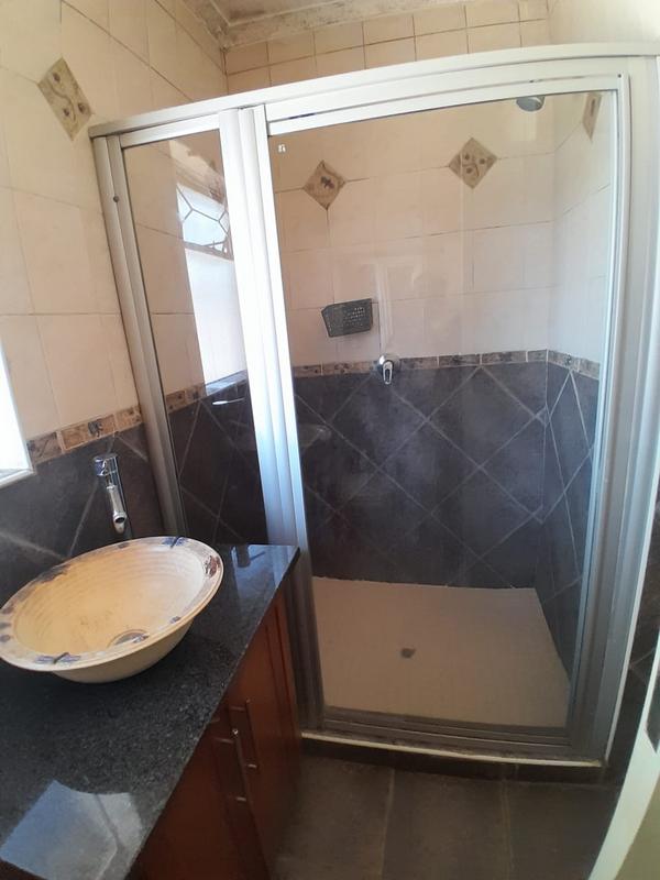To Let 3 Bedroom Property for Rent in Lambton Gauteng