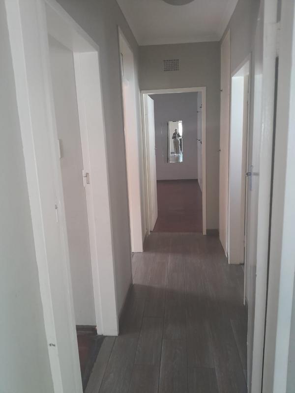 To Let 3 Bedroom Property for Rent in Lambton Gauteng