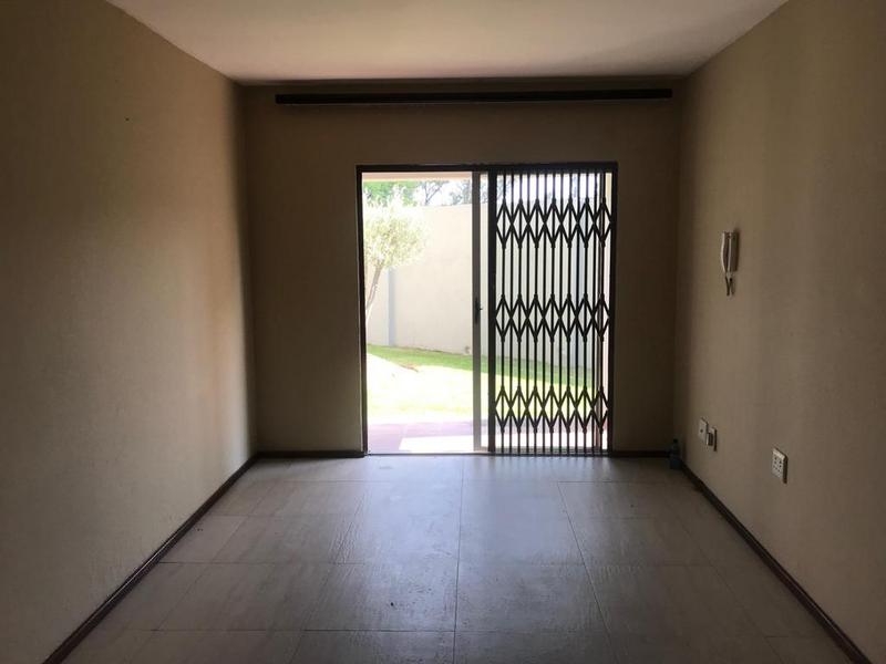 To Let 3 Bedroom Property for Rent in Ferndale Gauteng