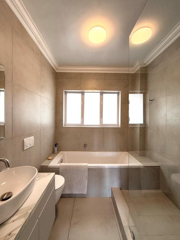To Let 1 Bedroom Property for Rent in Parkmore Gauteng