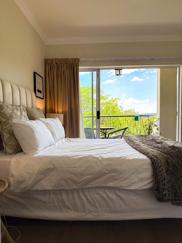 To Let 1 Bedroom Property for Rent in Parkmore Gauteng