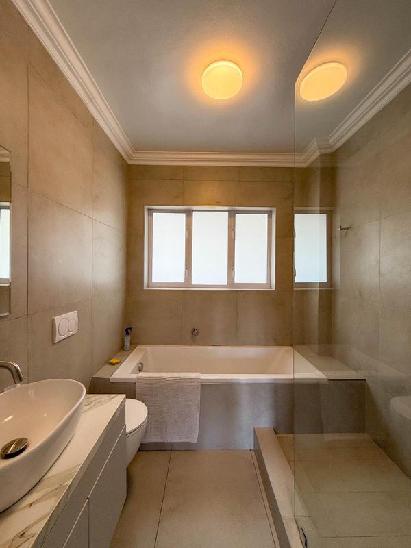 To Let 1 Bedroom Property for Rent in Parkmore Gauteng