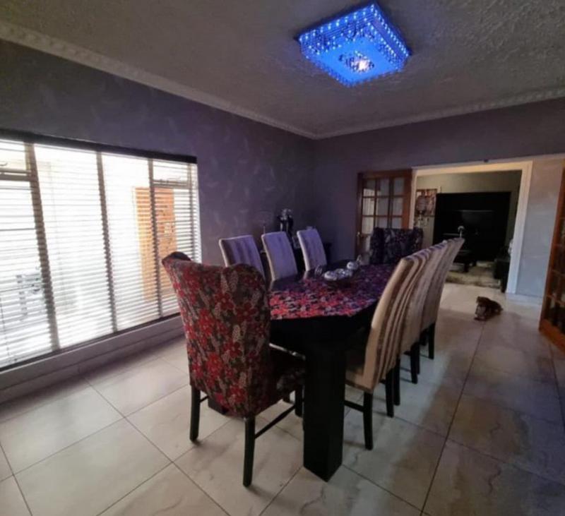 3 Bedroom Property for Sale in Alberante Gauteng