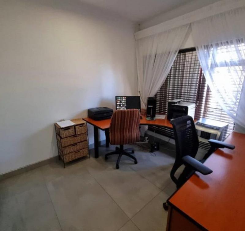3 Bedroom Property for Sale in Alberante Gauteng