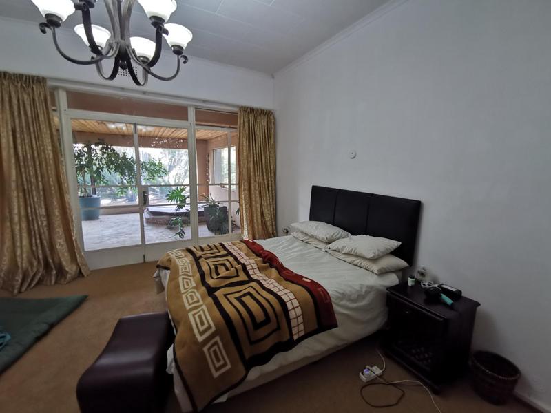 4 Bedroom Property for Sale in Meyerton Central Gauteng